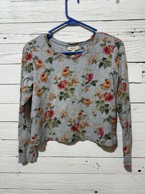 Style & Co. Light Gray Floral Long Sleeve Tee with Pink & Yellow Blooms